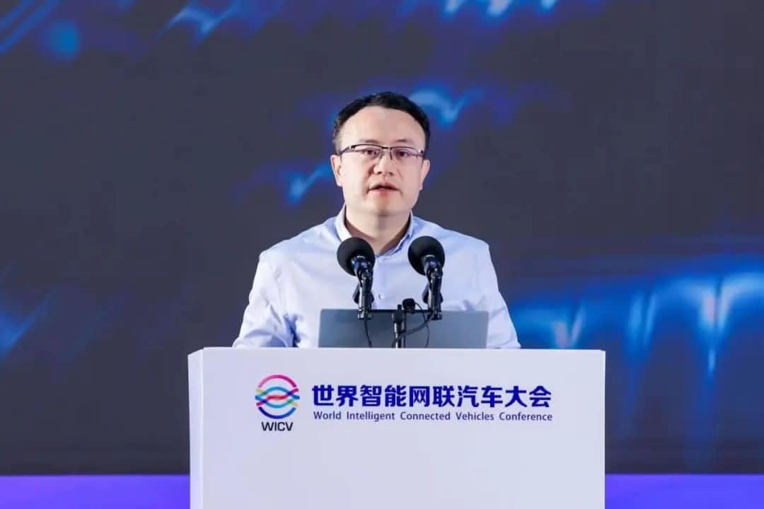 回顾WICV | J9集团官网CEO程鹏：数据闭环是汽车智能网联决胜下半场的胜负手